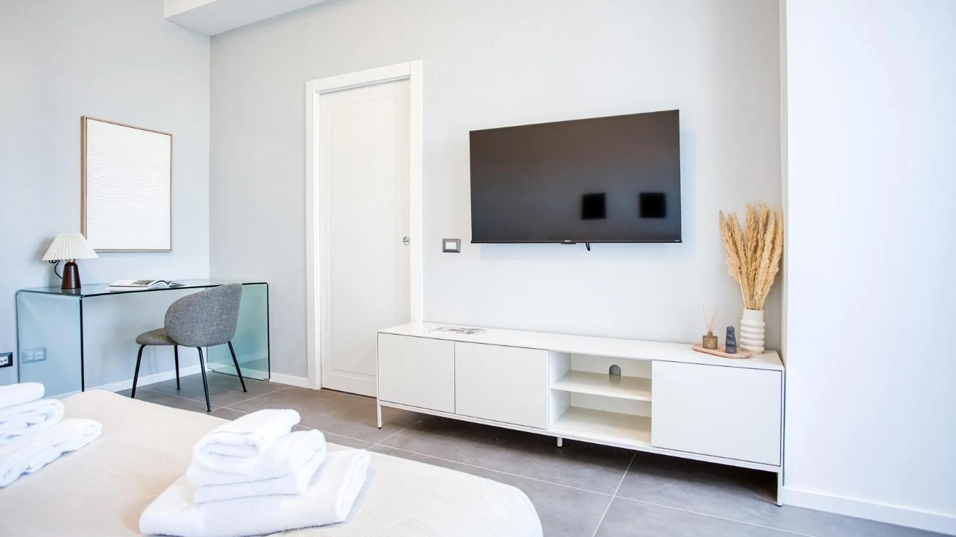 Appartamento Easylife - Mono Con Balcone In Sant'Agostino Milano